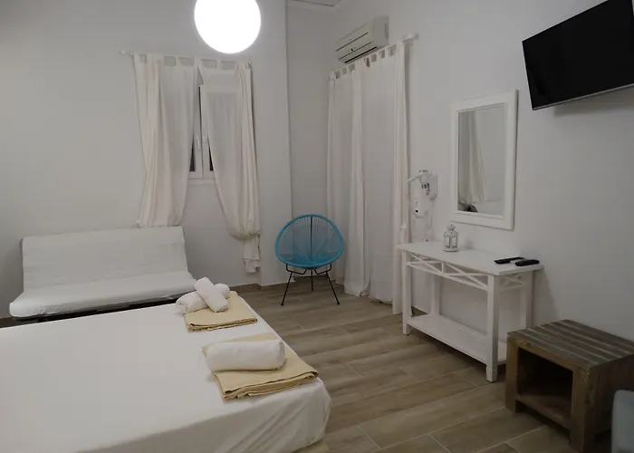 Naxos Lane Center Naxos City