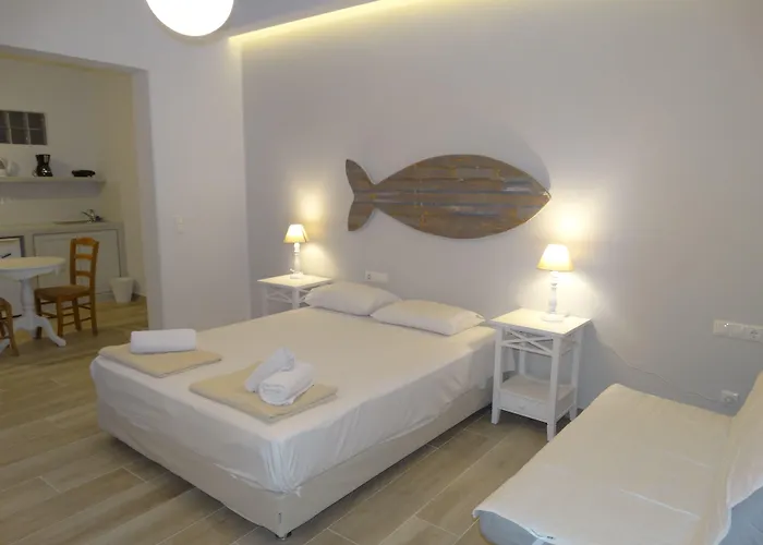 Naxos Lane Center Naxos City