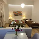 شقة Naxos Lane Center *