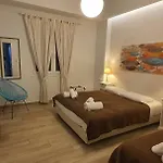 Naxos Lane Center شقة *
