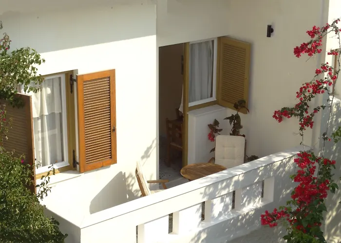 Naxos Lane Center Naxos City